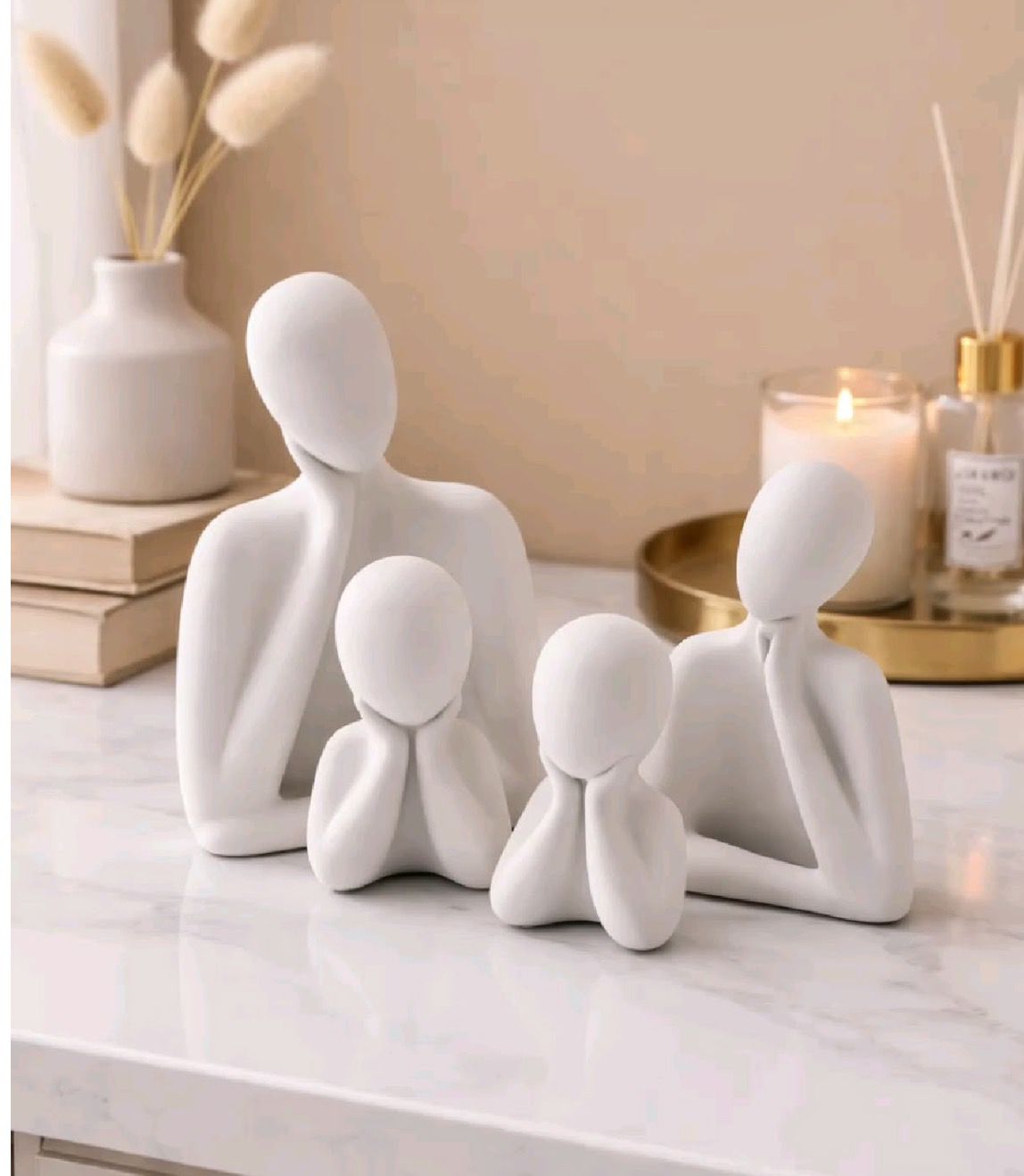 Escultura Família Pais e Filhos - Decora...
